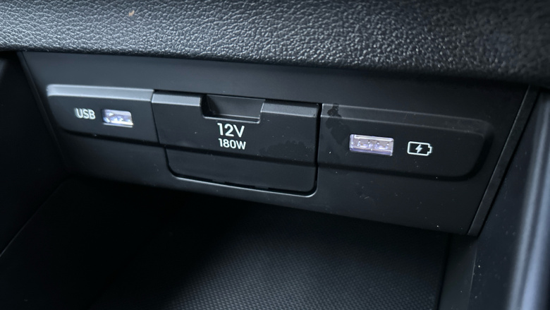 Hyundai i20 1.0T GDi 48V MHD SE Connect 5dr Petrol Hatchback